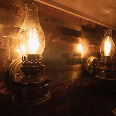 Charming Blue Farmhouse Cabin Duck Creek Village Экстерьер фото