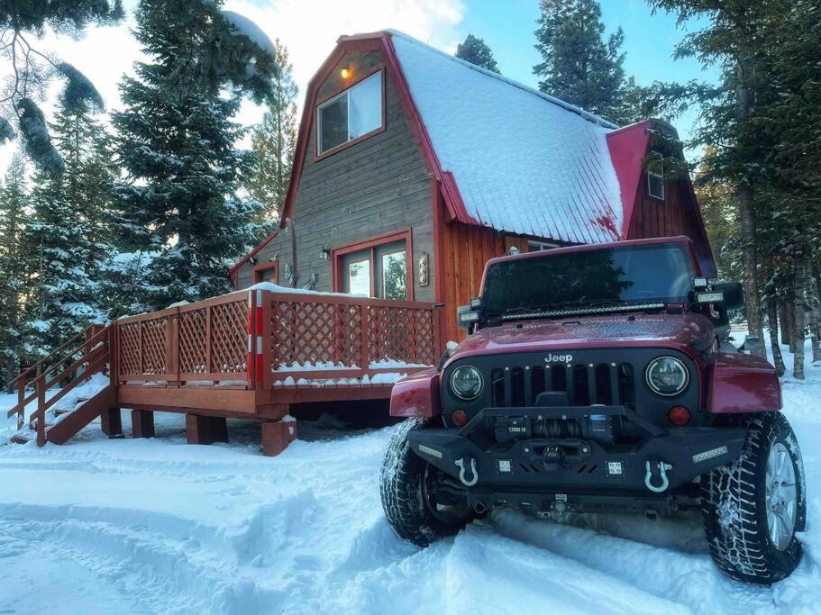 Charming Blue Farmhouse Cabin Duck Creek Village Экстерьер фото